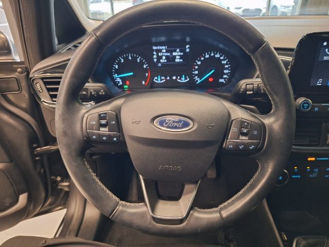 FORD Fiesta usata, con USB