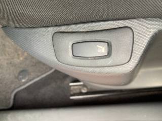 RENAULT Captur usata, con Volante in pelle