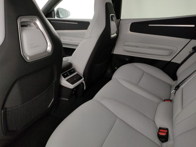 POLESTAR Polestar 4 usata, con Climatizzatore