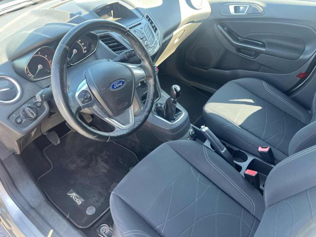 FORD Fiesta usata, con Alzacristalli elettrici