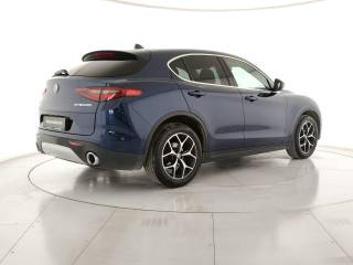 ALFA ROMEO Stelvio usata, con Alzacristalli elettrici