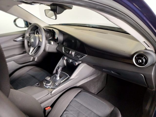 ALFA ROMEO Giulia usata, con USB