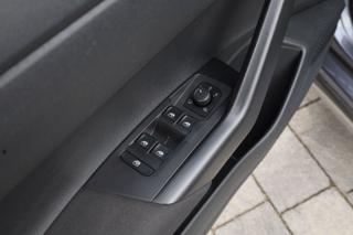 VOLKSWAGEN Taigo usata, con Sensori di parcheggio anteriori