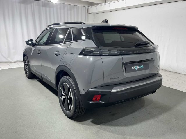 PEUGEOT 2008 usata, con Autoradio