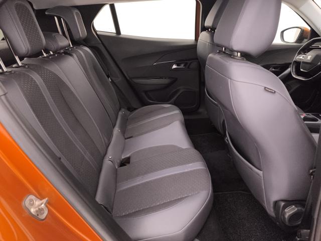 PEUGEOT 2008 usata, con Sensori di parcheggio posteriori