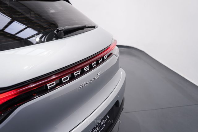 PORSCHE Macan usata 39