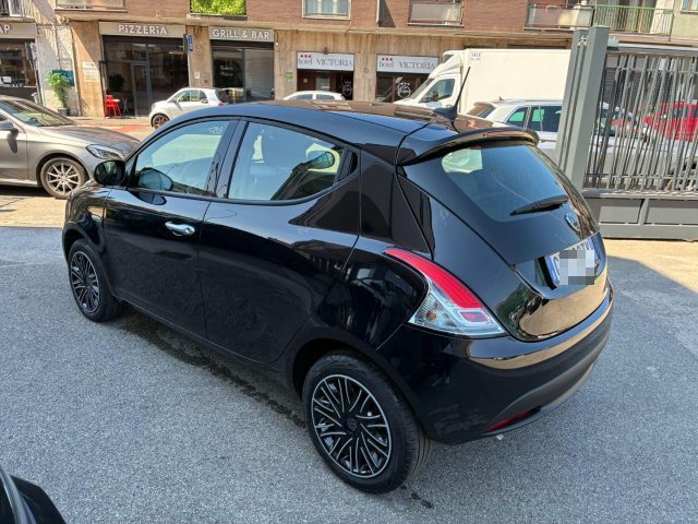 LANCIA Ypsilon usata, con Chiusura centralizzata