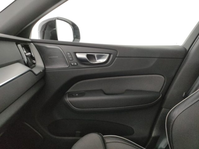 VOLVO XC60 usata, con Regolazione elettrica sedili