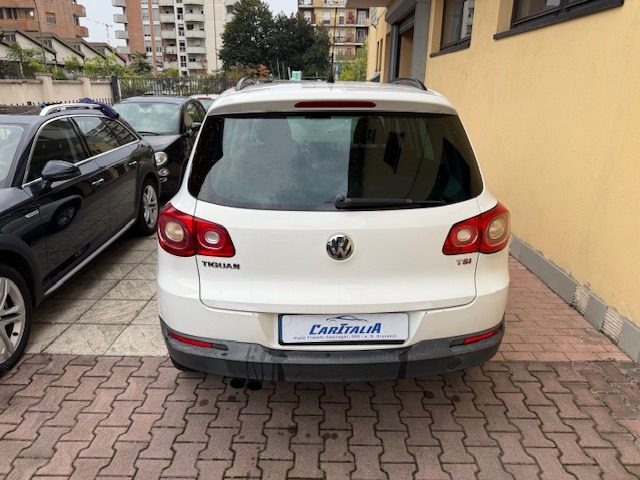 VOLKSWAGEN Tiguan usata, con Cerchi in lega