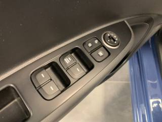 HYUNDAI i10 usata, con Fari LED