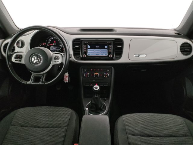 VOLKSWAGEN Maggiolino usata, con Controllo automatico clima