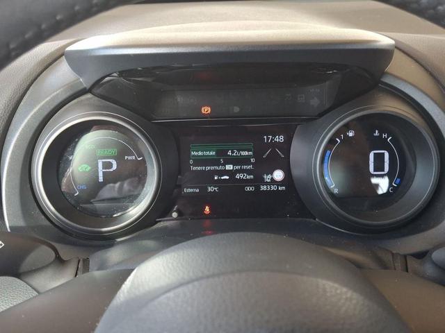 TOYOTA Yaris usata, con ESP
