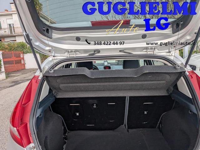 FORD Fiesta usata, con Autoradio digitale