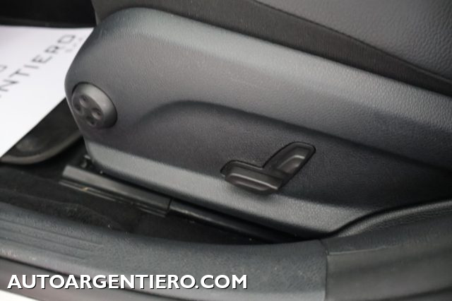 MERCEDES-BENZ C 220 usata, con Cronologia tagliandi