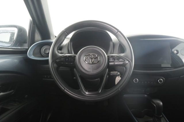TOYOTA Aygo X usata 5