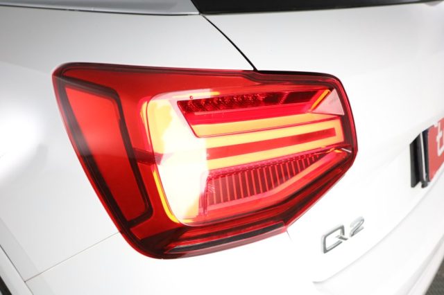 AUDI Q2 usata 9