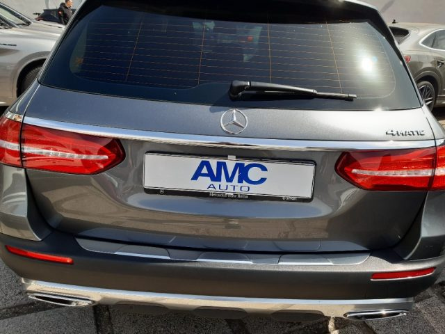 MERCEDES-BENZ E 220 usata, con Airbag Passeggero