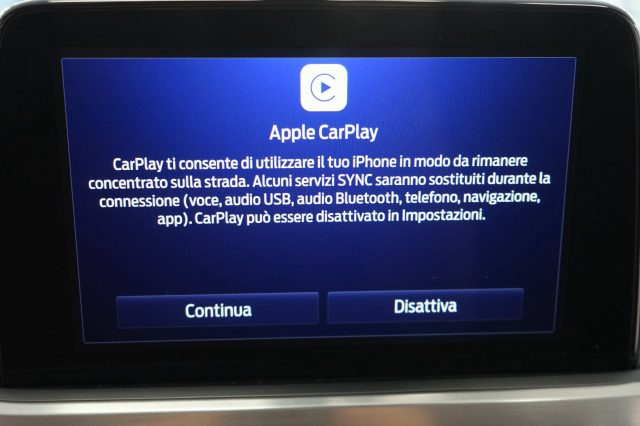 FORD Kuga usata, con Sistema di navigazione