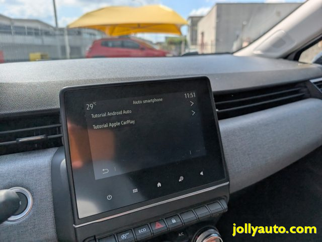 MITSUBISHI Colt usata, con Touch screen