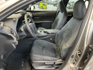 LEXUS UX 250h usata, con Cruise Control