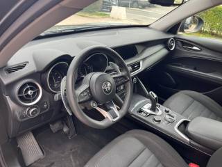 ALFA ROMEO Stelvio usata, con Alzacristalli elettrici