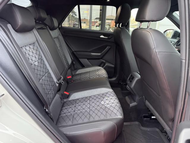 VOLKSWAGEN T-Roc usata, con Controllo automatico clima