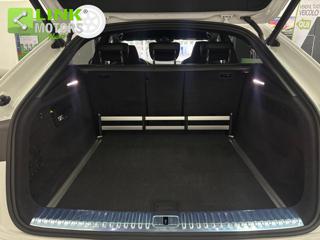 AUDI Q8 usata 30