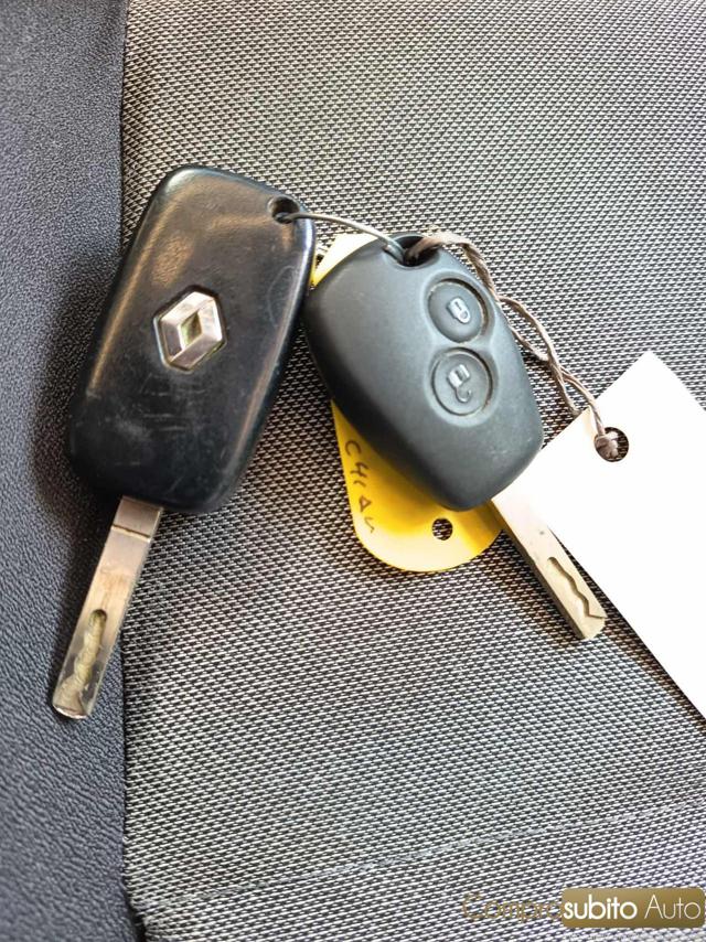 RENAULT Modus usata 22