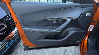 PEUGEOT 2008 usata, con Servosterzo