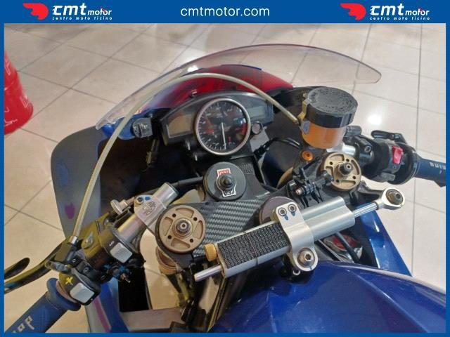 YAMAHA YZF R6 usata 9