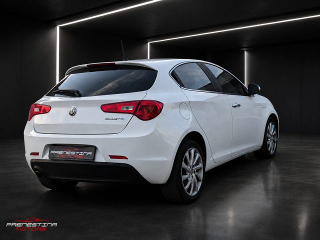 ALFA ROMEO Giulietta usata, con Airbag Passeggero