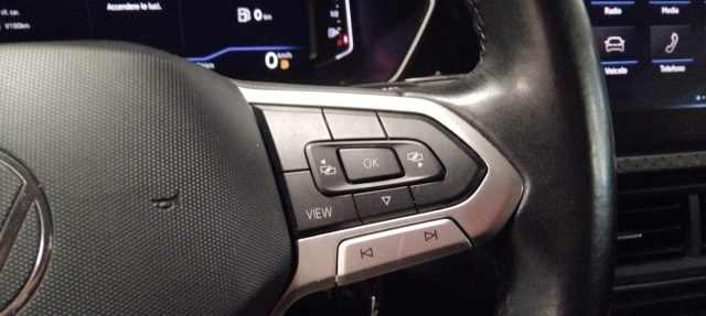 VOLKSWAGEN T-Cross usata 23