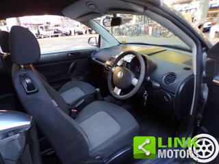 VOLKSWAGEN New Beetle usata, con Specchietto retrovisore con funzione antiabbagliamento