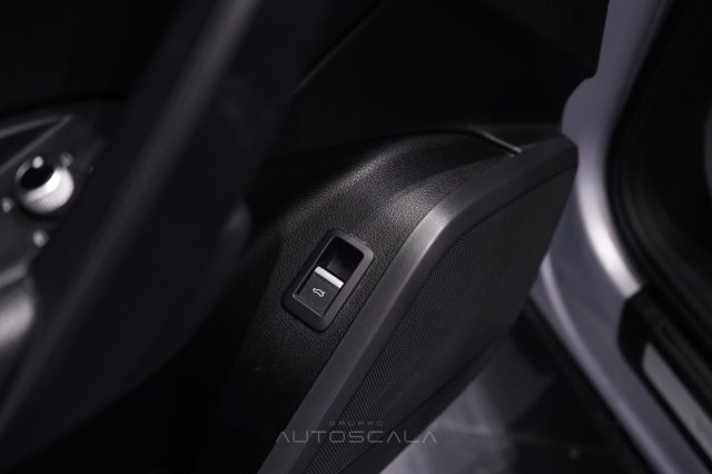 AUDI Q5 usata, con Controllo automatico clima