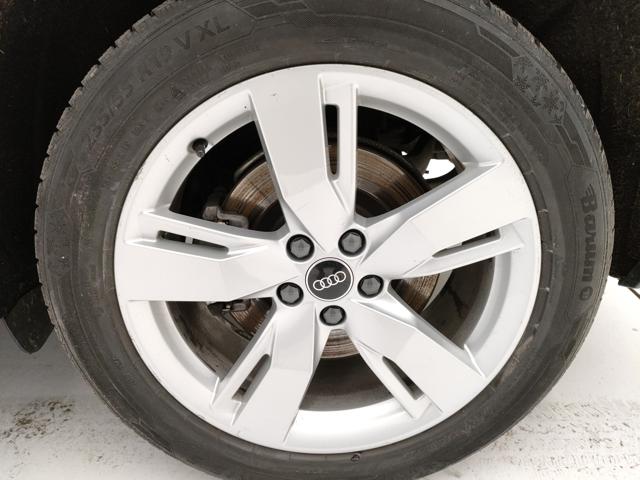 AUDI Q5 usata, con Volante in pelle