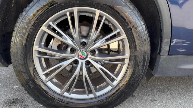 ALFA ROMEO Stelvio usata, con Servosterzo