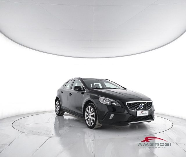 VOLVO V40 Cross Country usata 1