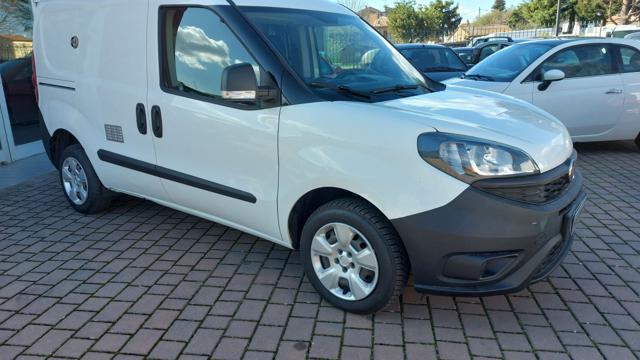 FIAT Doblo usata, con Alzacristalli elettrici