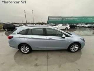 OPEL Astra usata, con Autoradio
