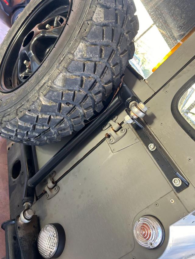 LAND ROVER Defender usata 17