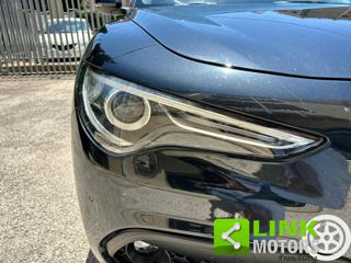 ALFA ROMEO Stelvio usata, con Specchietti laterali elettrici
