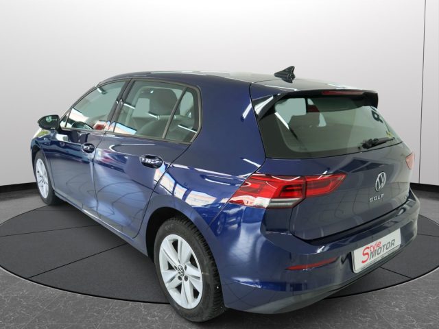 VOLKSWAGEN Golf usata, con Touch screen
