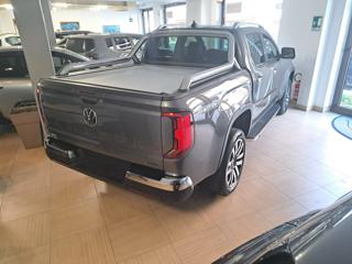 VOLKSWAGEN Amarok usata, con Interni in pelle