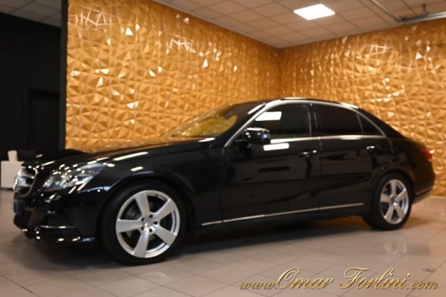 MERCEDES-BENZ E 300 usata 60