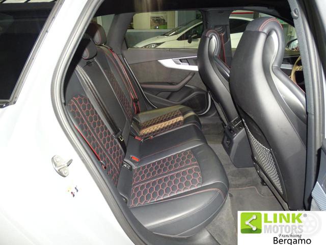 AUDI RS4 usata, con USB
