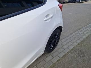 MAZDA 2 usata, con Specchietti laterali elettrici