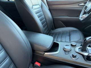 ALFA ROMEO Stelvio usata, con USB