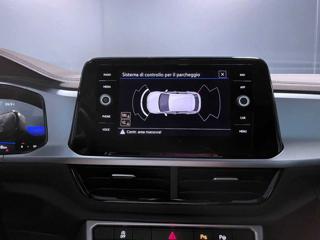 VOLKSWAGEN T-Roc usata, con Park Distance Control