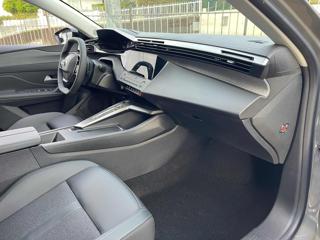 PEUGEOT 308 usata, con Controllo automatico clima