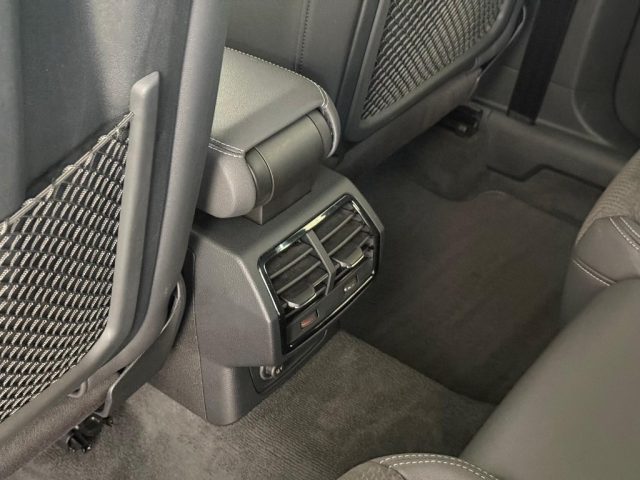 AUDI Q3 usata, con Autoradio digitale